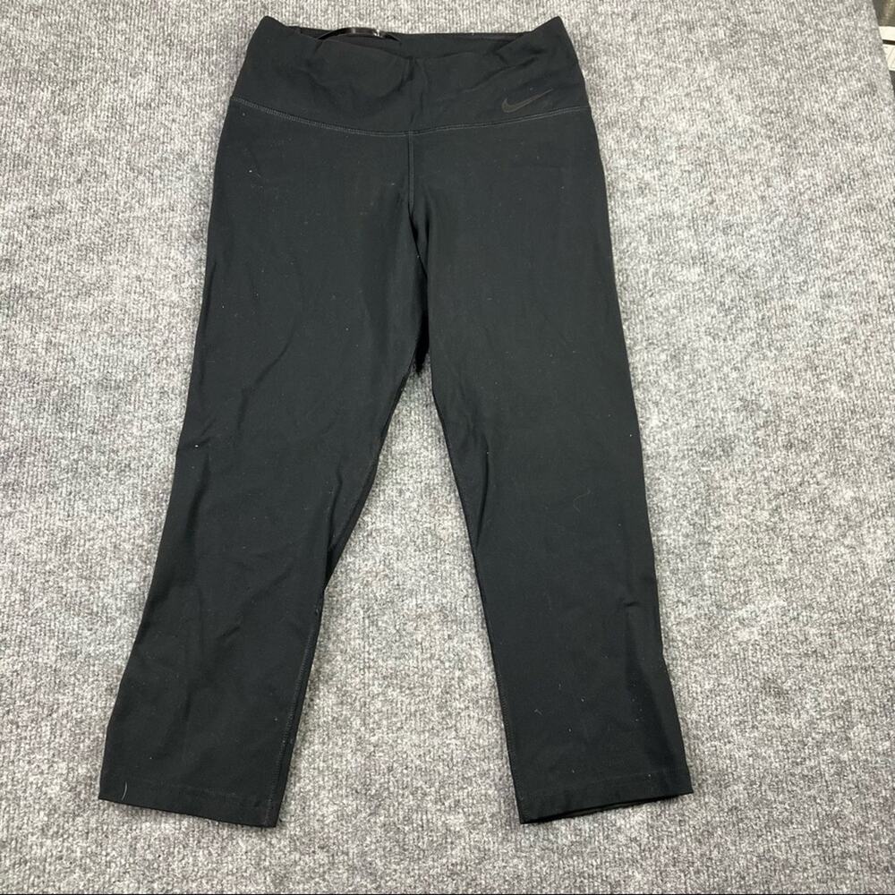 Nike Fit Dry black‎ Capri Leggings Size small yoga
